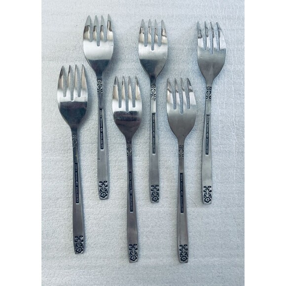 Vtg Rogers Korea DANESMORE Stainless Flatware 12 Pieces Floral Rose Replacement - Picture 9 of 12